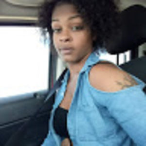 Meet your Posher, Malaika